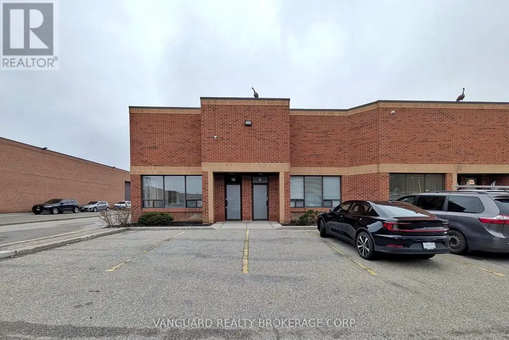 9-10 - 130 Bradwick Drive, Vaughan (Concord)